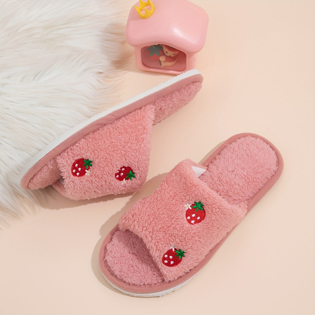 Women's Plush Slippers Open Toe Cork Sole Indoor Shoes Strawberry Pattern