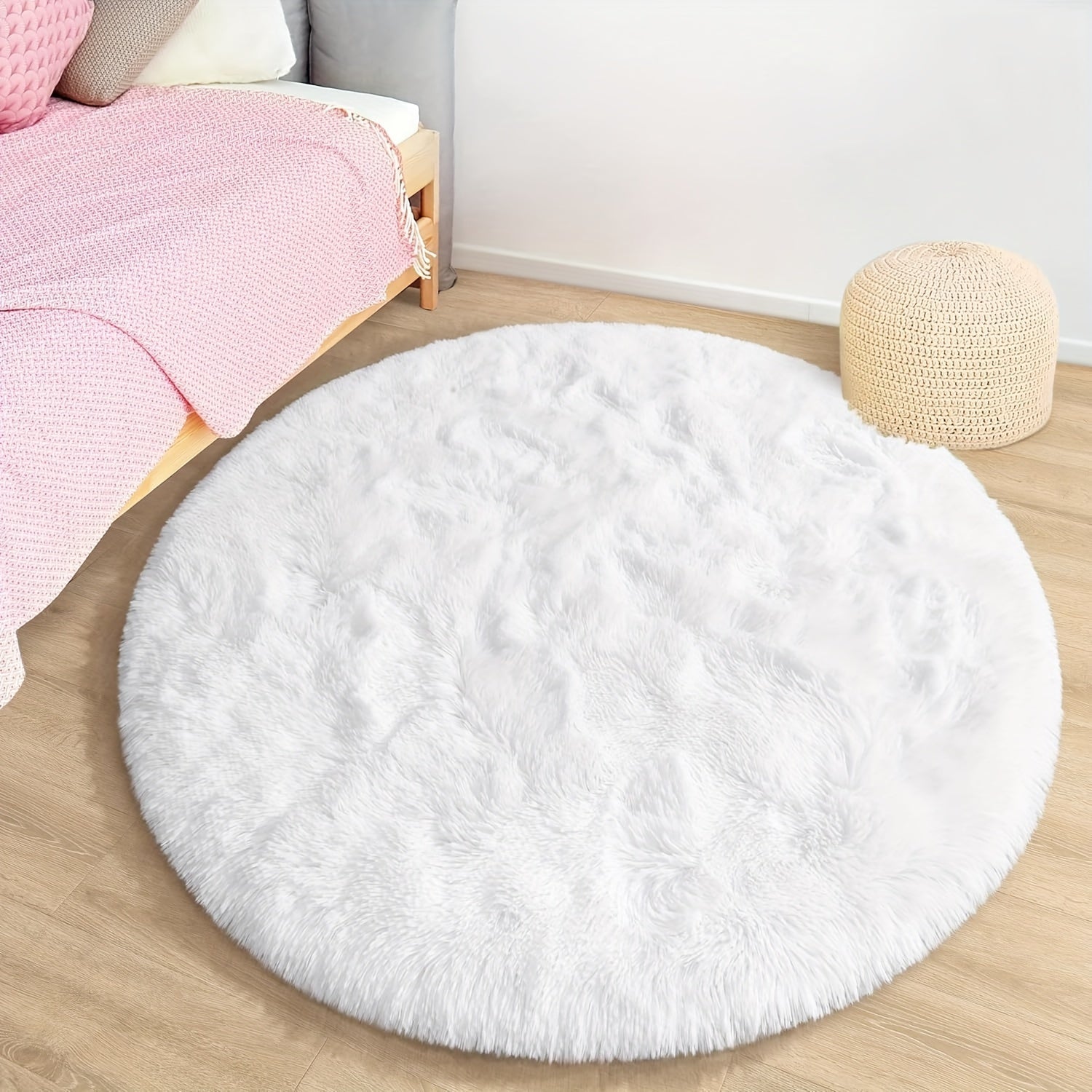 White Round Faux Fur Area Rug Soft Plush Cozy for Living Room Bedroom