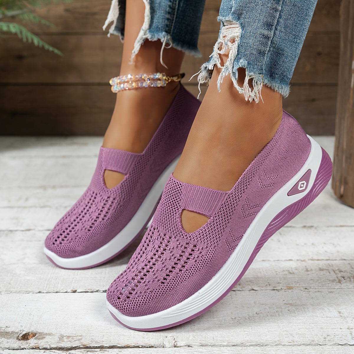 Women's Breathable Knit Slip-On Sneakers Lightweight Non-Slip Casual Shoes
