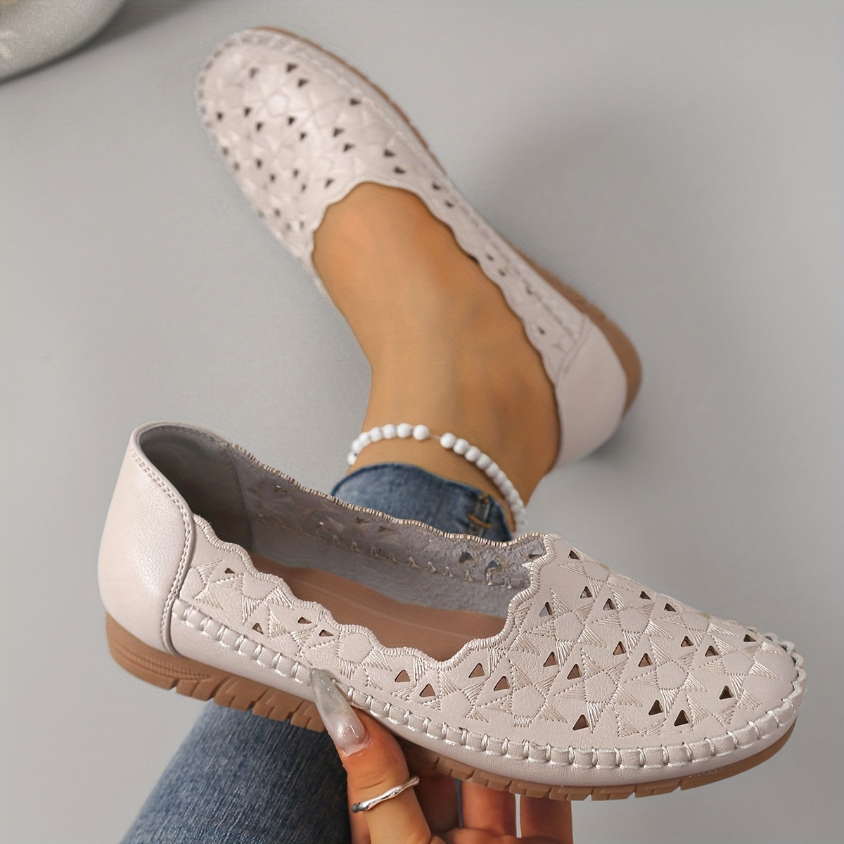 Women's White Faux Cover Slip-On Flat Shoes Casual Formal All-Season