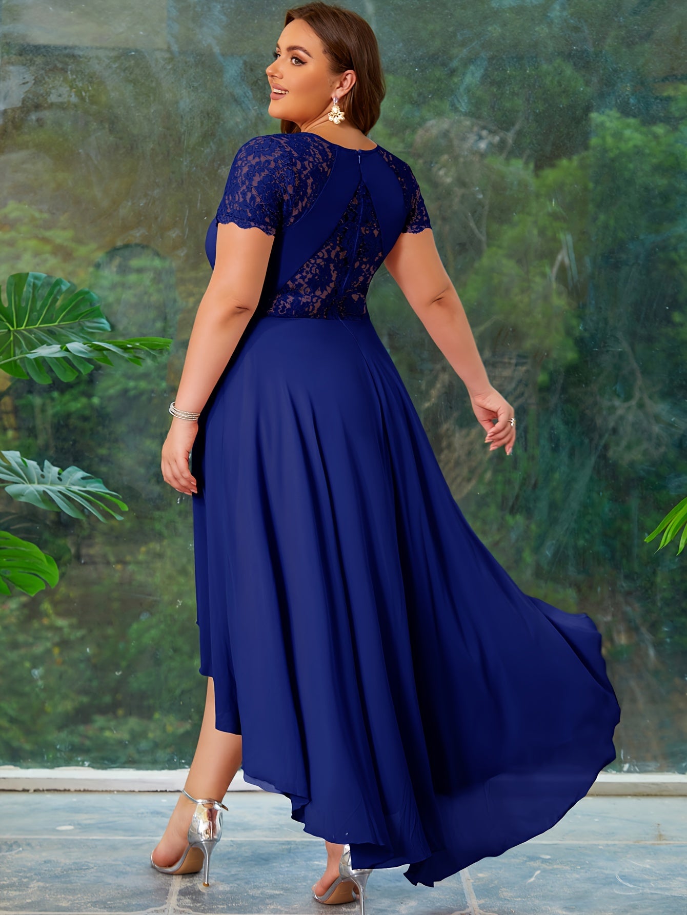 Plus Size Bridesmaid Dress Chiffon Flared Short Sleeve Crew Neck