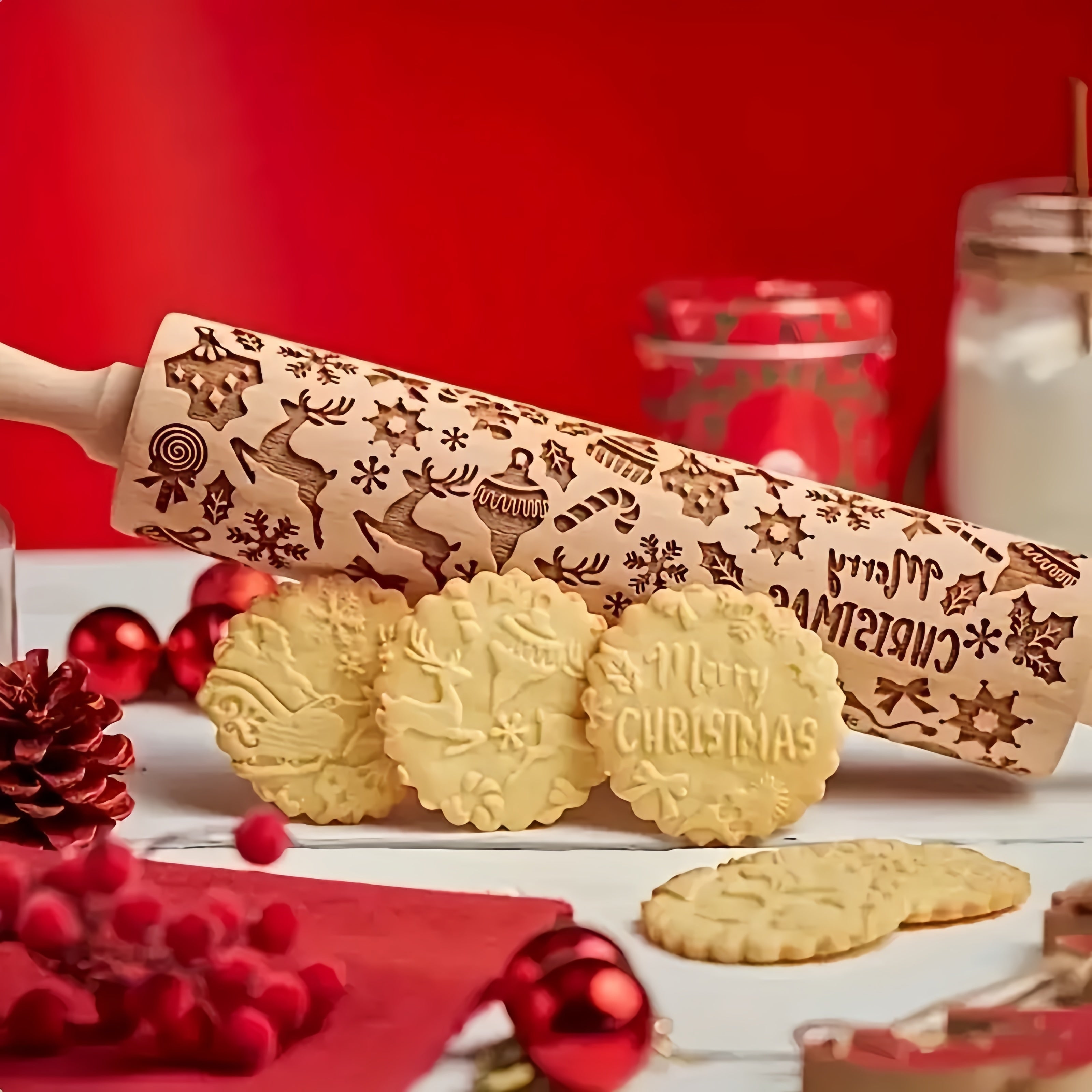 Wooden Rolling Pin with Festive Patterns for Holiday Baking and Crafts 34.8cm