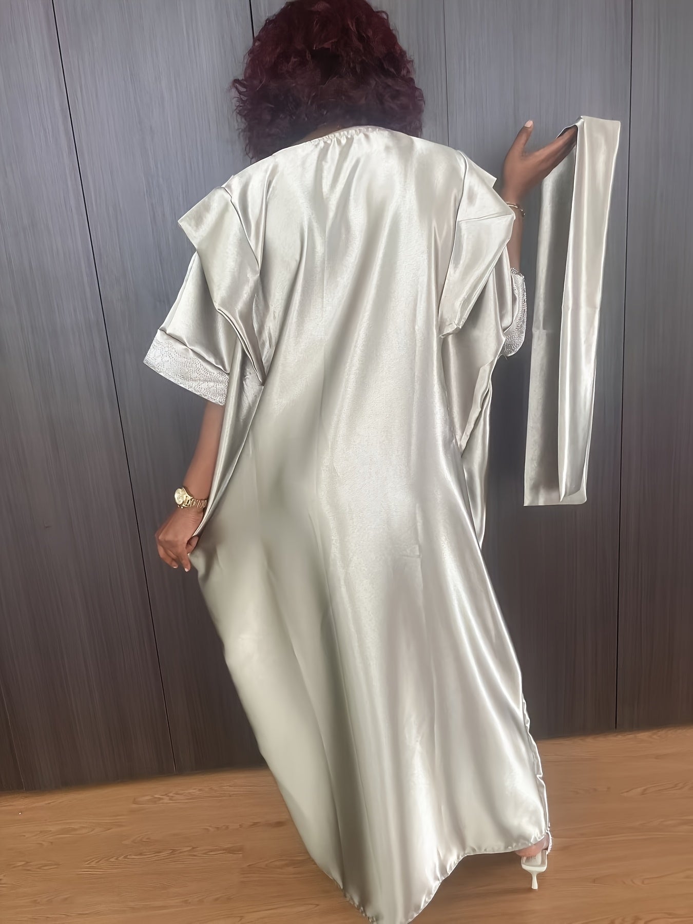 Plus Size Long Dress with Rhinestone Embellishments V-Neck Short Sleeve Women’s Robe