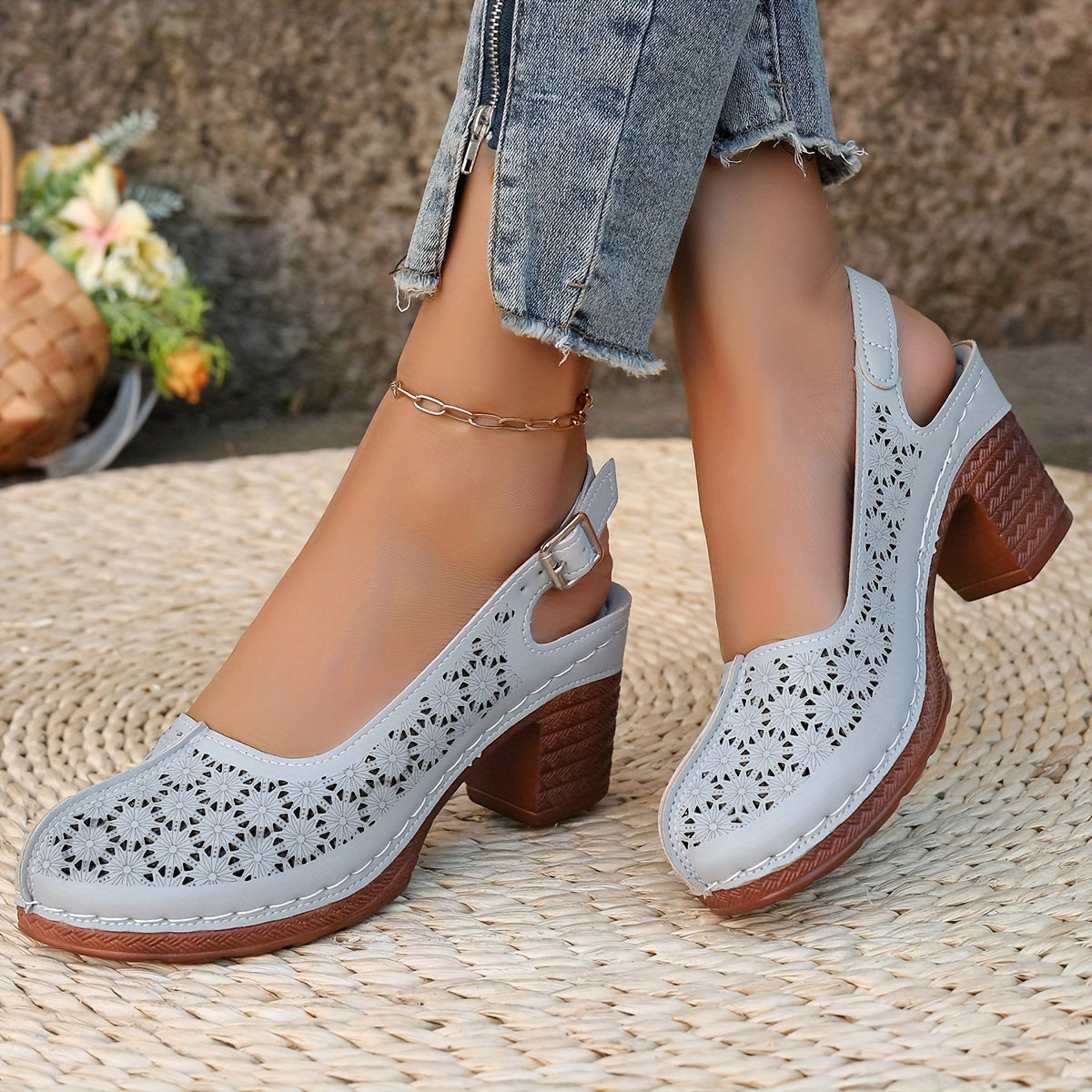 Women's High Heels Leather Closed Toe Strappy Chunky Heel Summer