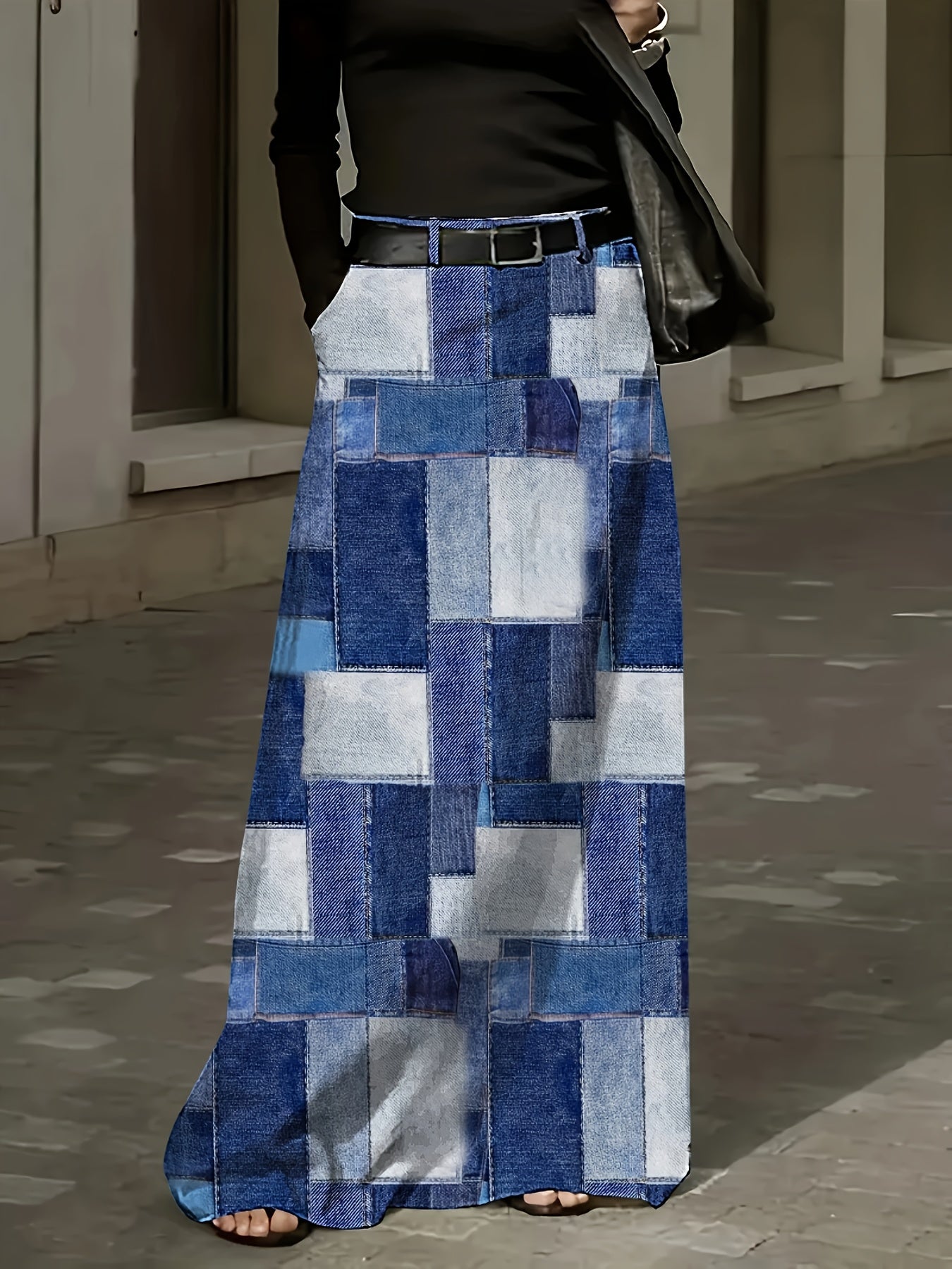 Plus-Size Denim Print Maxi Skirt with Pockets and Zipper