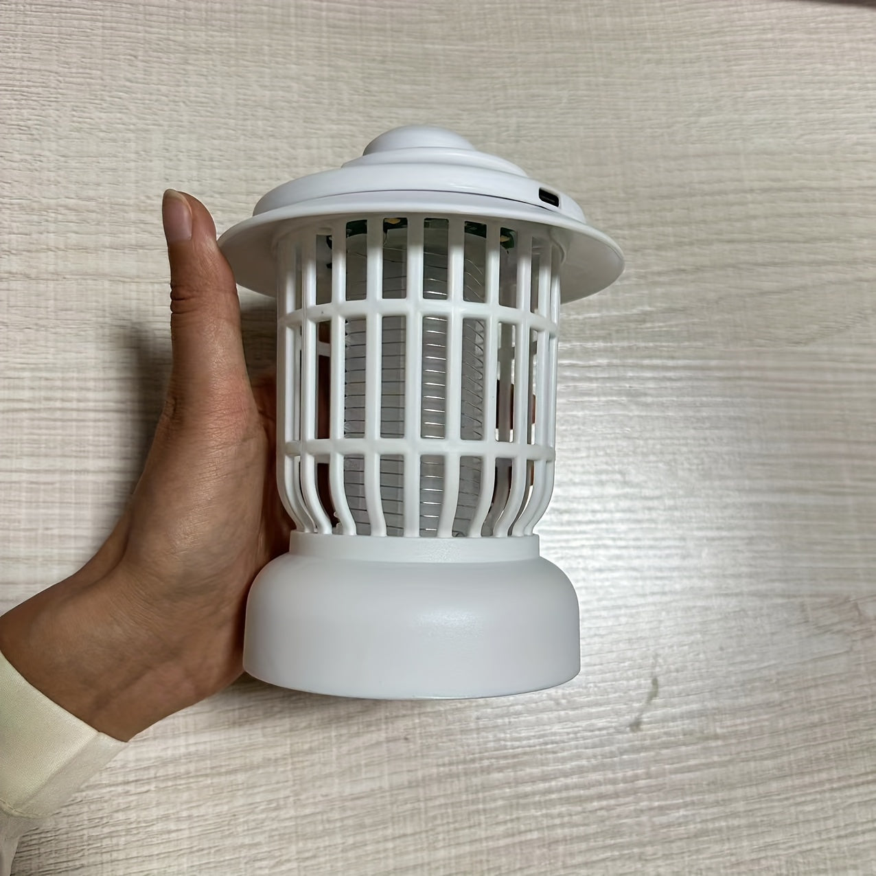 Portable Electric Mosquito Killer Lamp with UV Light for Indoor and Outdoor Use