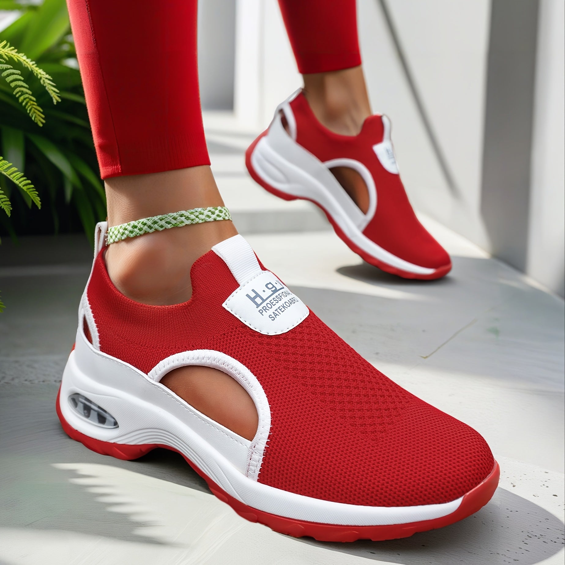 ayollarga mo'ljallangan nafas oluvchi slip-on sport poyabzali, barcha mavsumlar uchun kundalik ko'ylakli, ko'p rangli