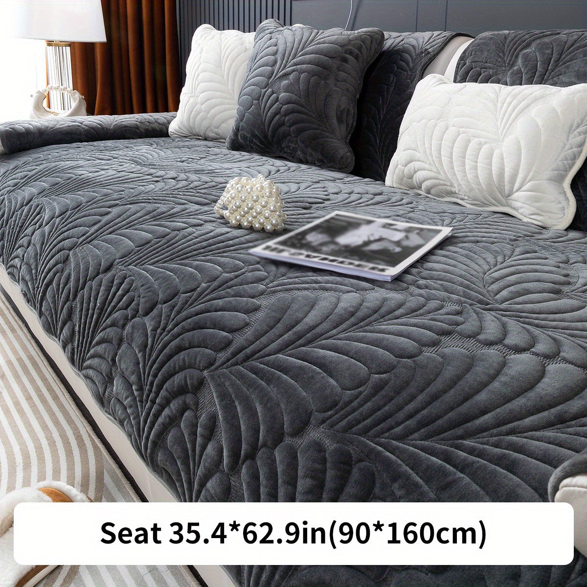 Короткий плюшевый чехол для дивана на все сезоны, идеально подходит для домашнего декора в спальне, офисе или гостиной. Исключает спинку, подлокотники и наволочку.