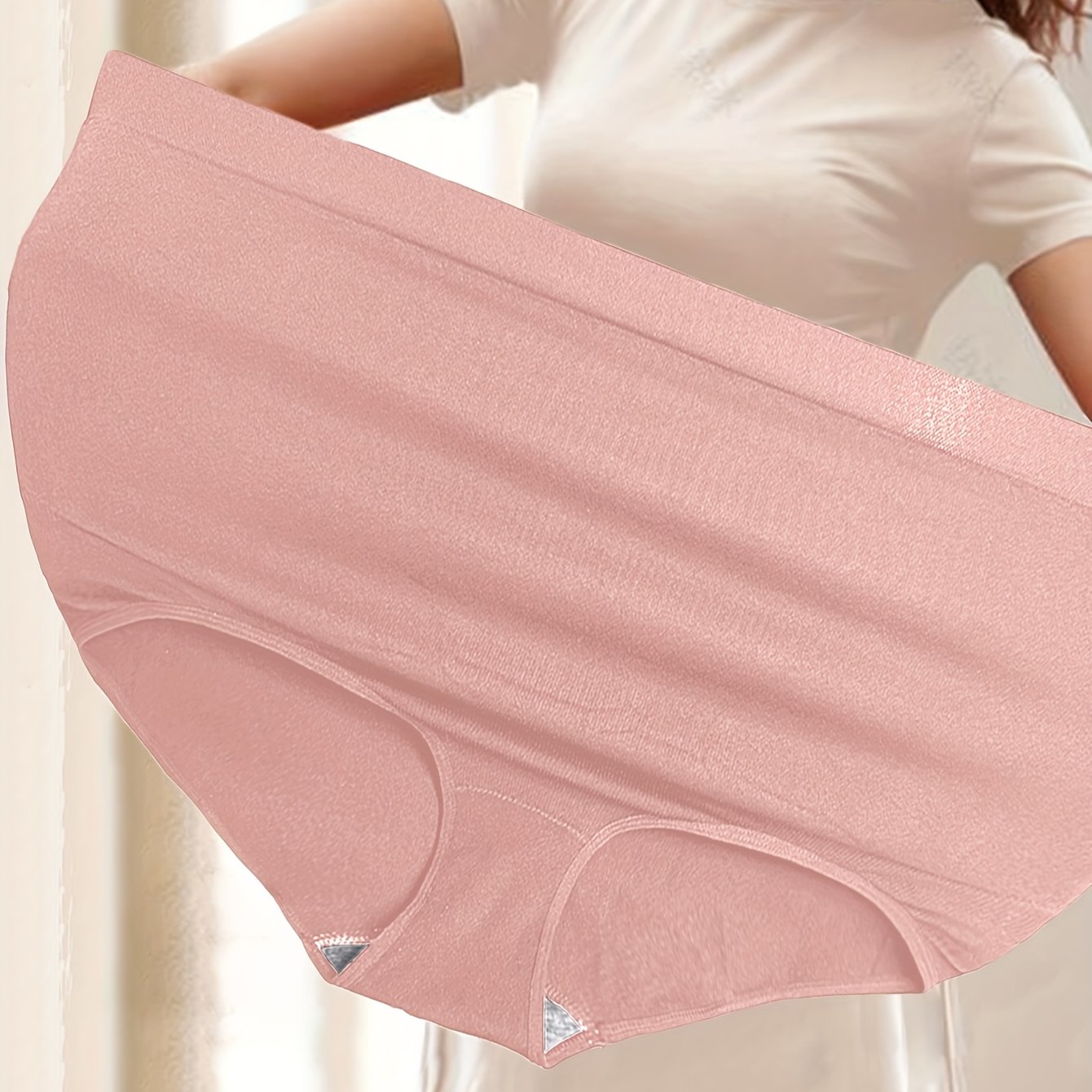 Women's Seamless Breathable High-Waisted Yoga Shorts Tummy Control Leggings