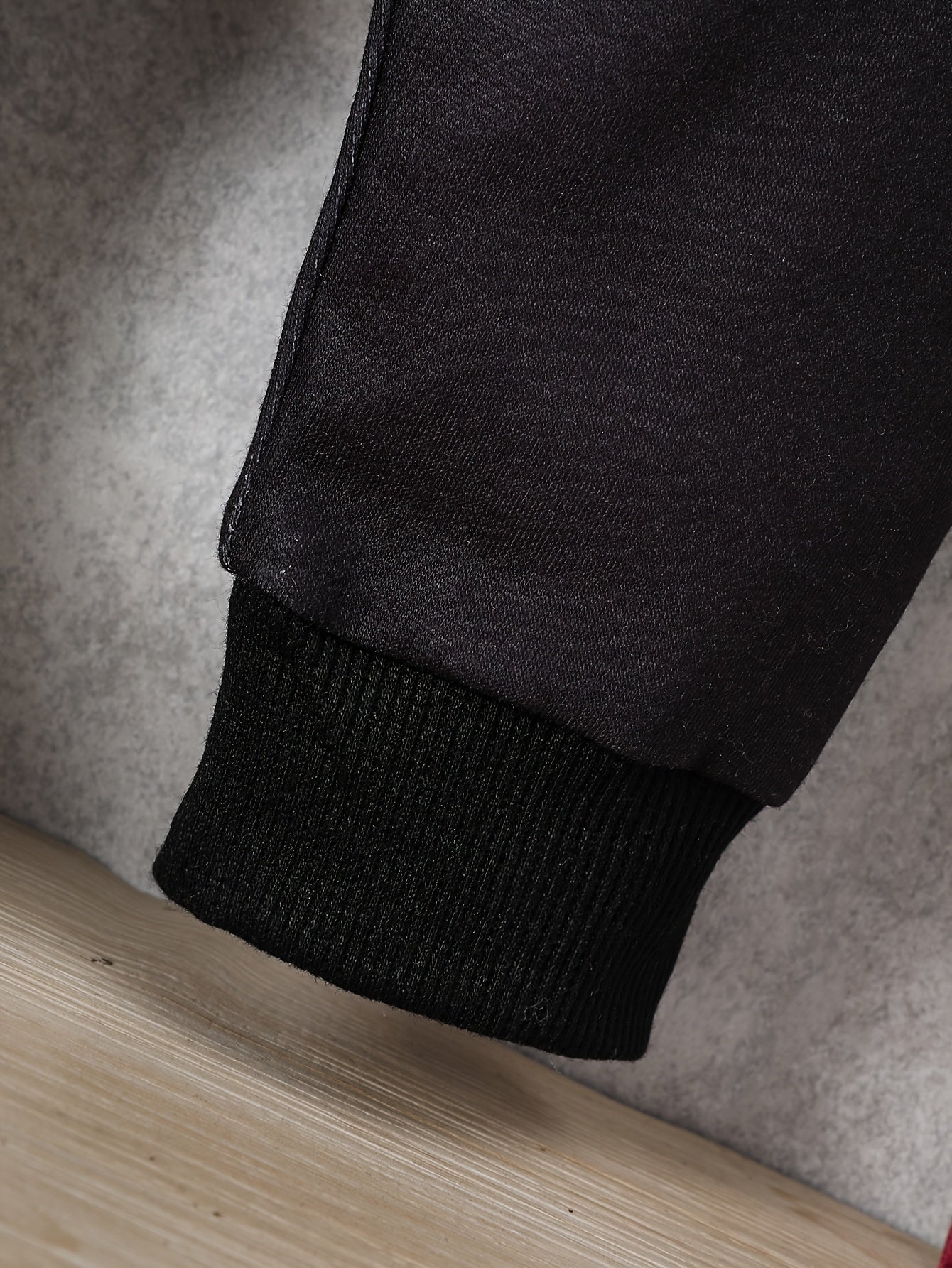 Baby Boy Sweatshirt and Pants Set with Hooded Bear Print for Fall Winter