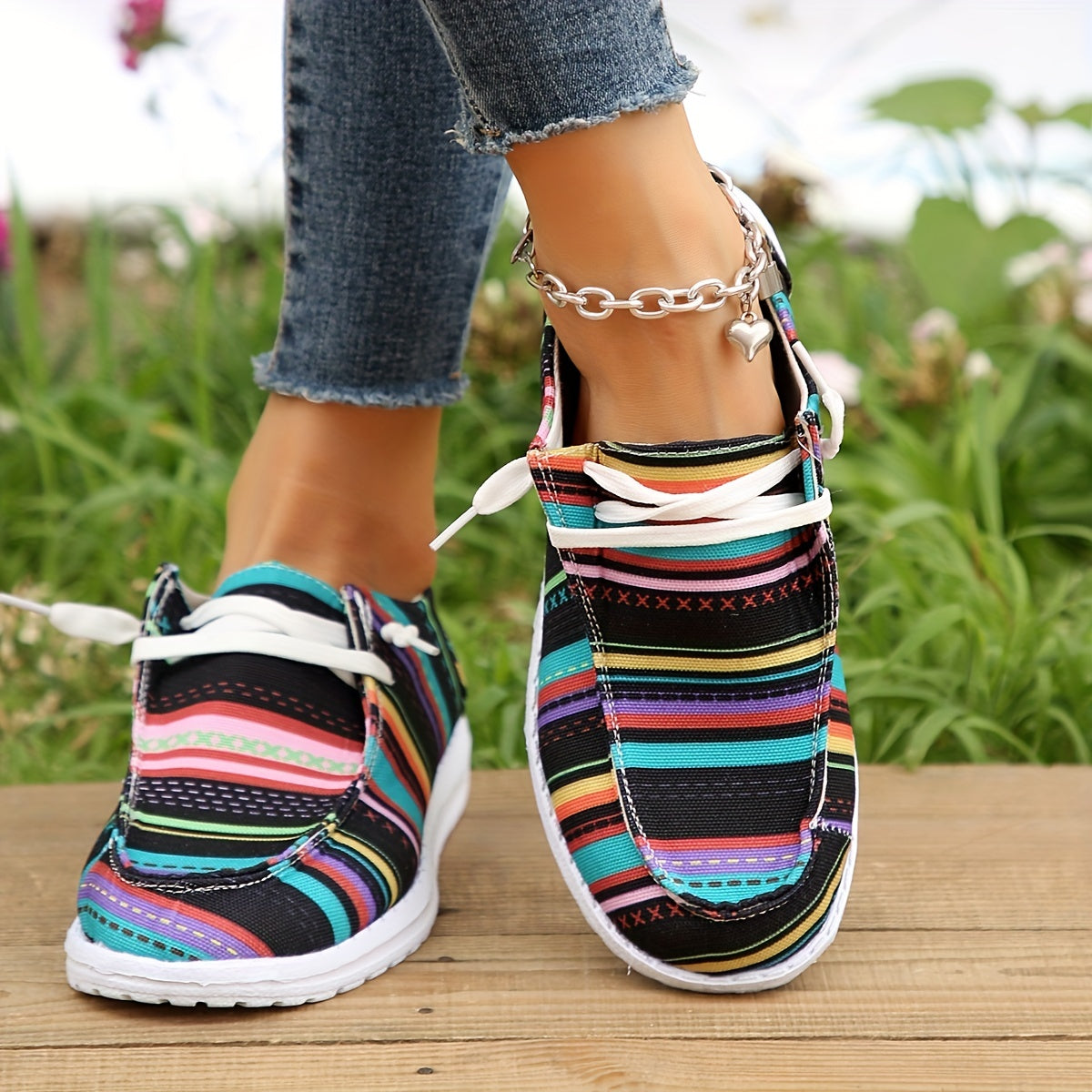 Women's Casual Flat Shoes Breathable Fabric with Colorful Stripes