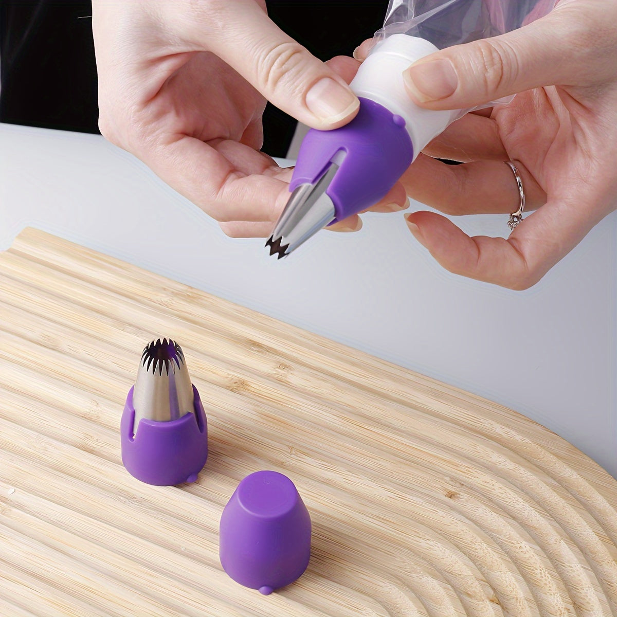 Set of 4 Multi-Functional Piping Nozzles for Cake Decorating and Cookies