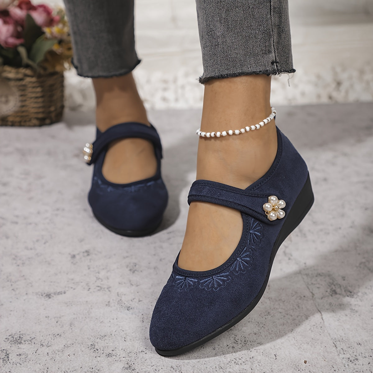 Ayollar uchun flanelli tikilgan Mary-Jane poyabzali, engil, kundalik, yengil burchakli taglik bilan