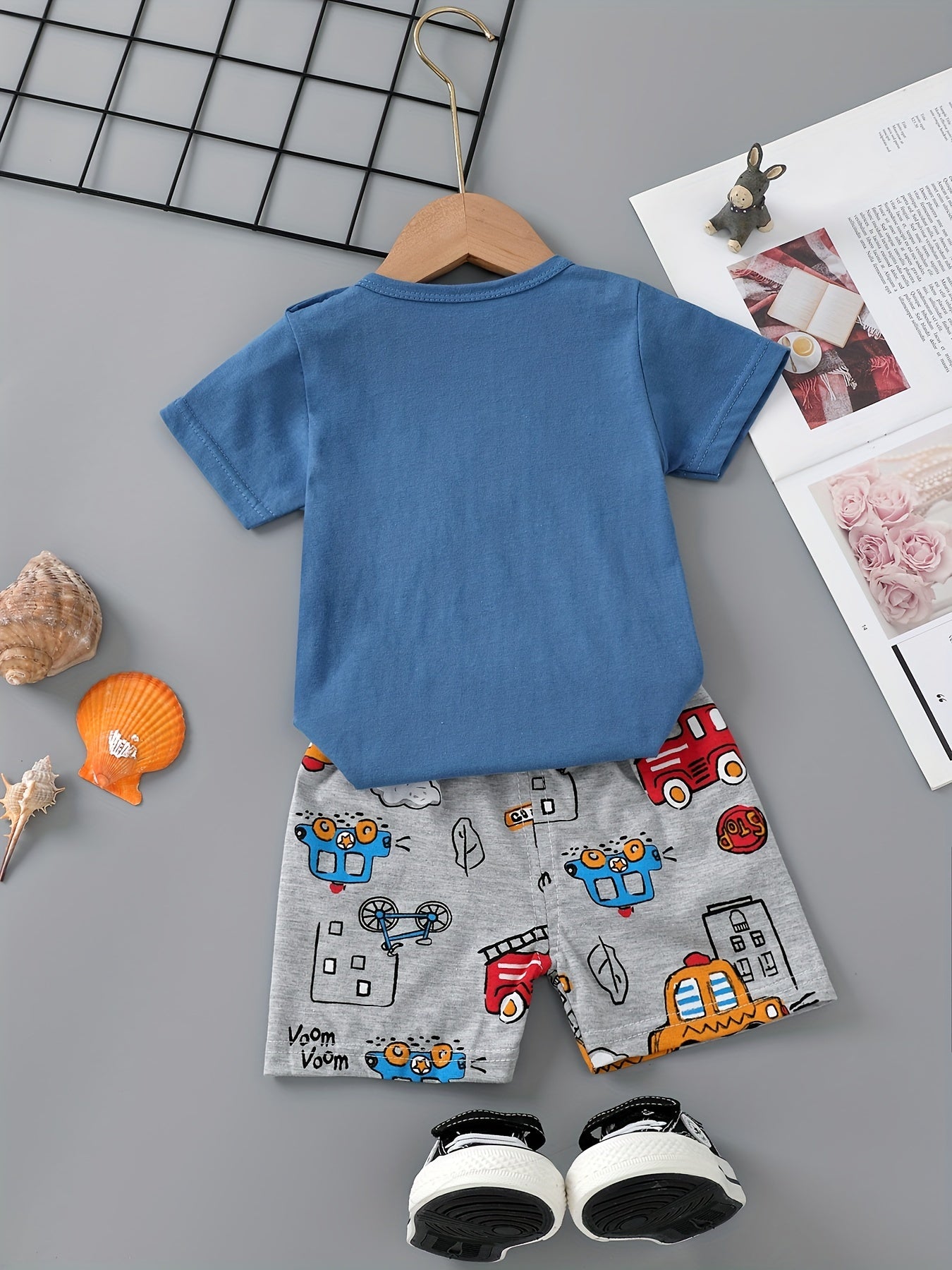 Kids' Cotton Taxi Print T-Shirt and Shorts Set for Summer Casual Wear