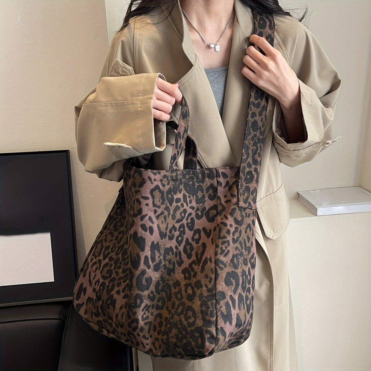Ayollar uchun Leopard Print Tote Bag – Zamonaviy, Katta sig'imli, Ko'p funksiyali, Zipper yopilishi