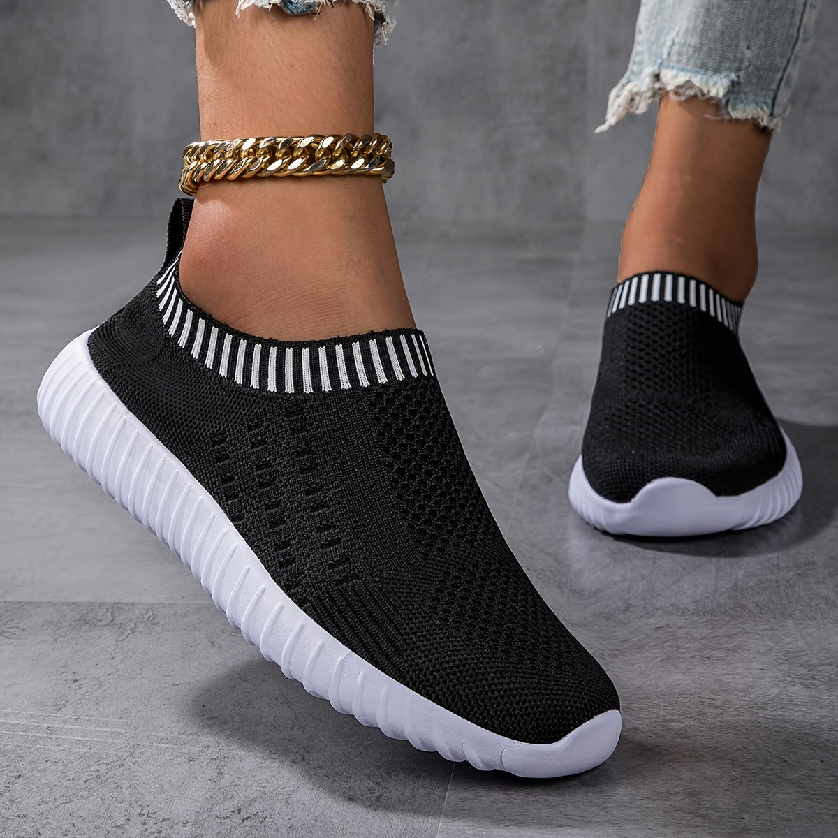 Women's Breathable Slip-On Knitted Sneakers, Casual Plus Size Walking Shoes