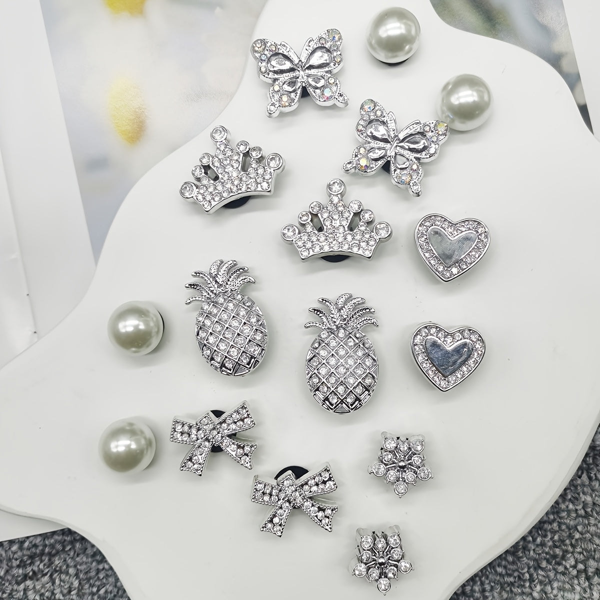 Women Shoe Charms 16pcs Rhinestone Pineapple Bow Snowflake Bead Decor