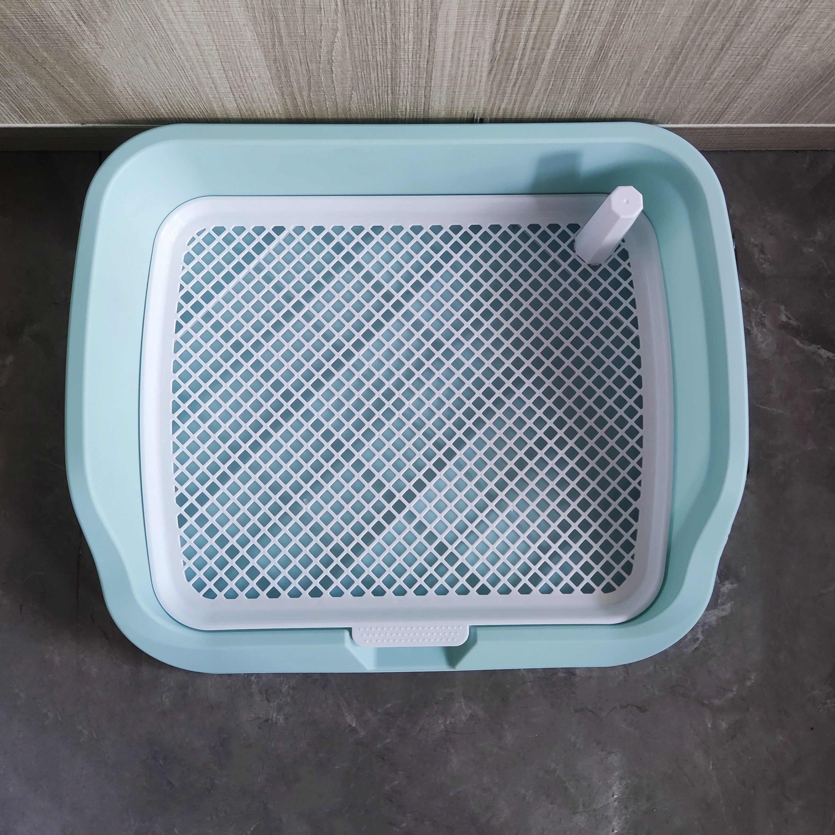 High-Sided Plastic Dog Litter Box with Removable Grid for Small to Medium Breeds