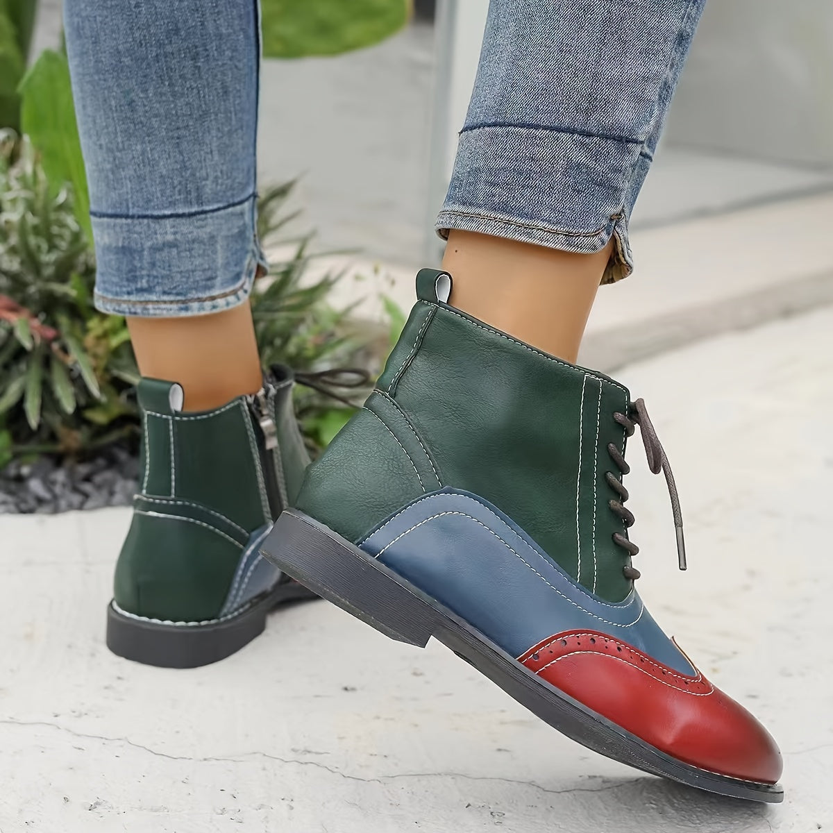 Women's Patchwork Leather Boots Side Zipper Platform Walking Comfortable Shoes