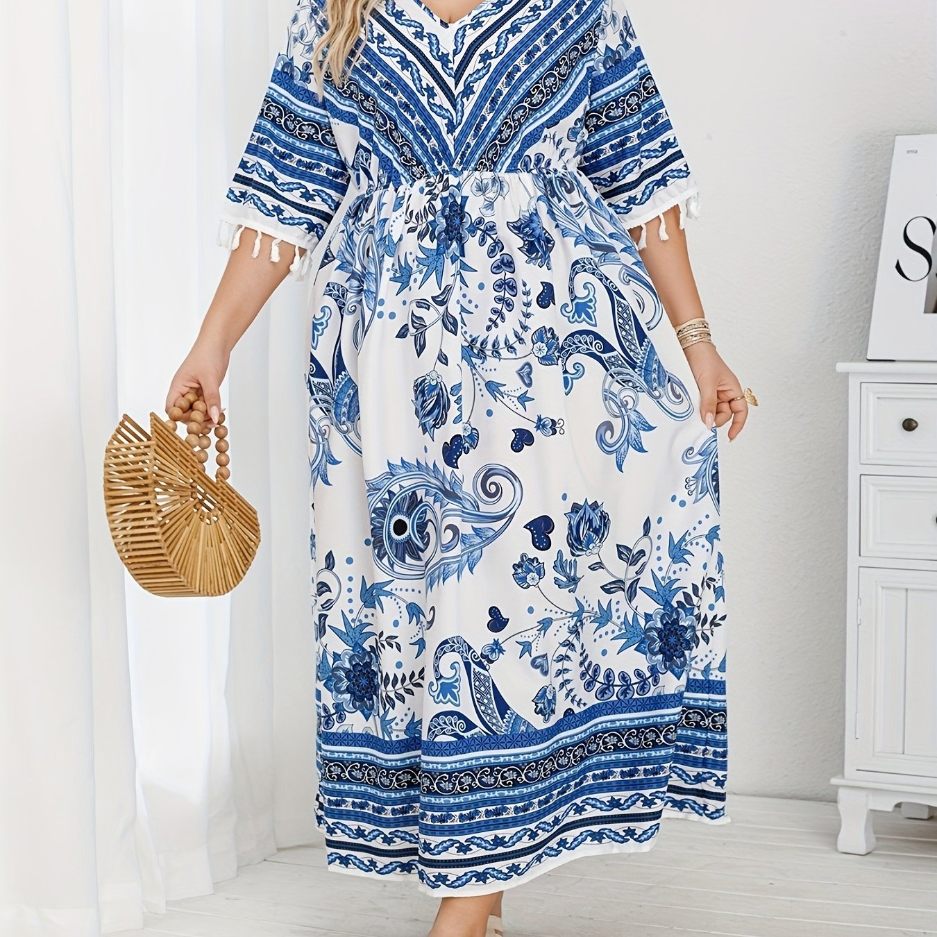 Plus o'lcham O'rta sharq uslubidagi ayollar uchun sayohatga mos elegant kiyim