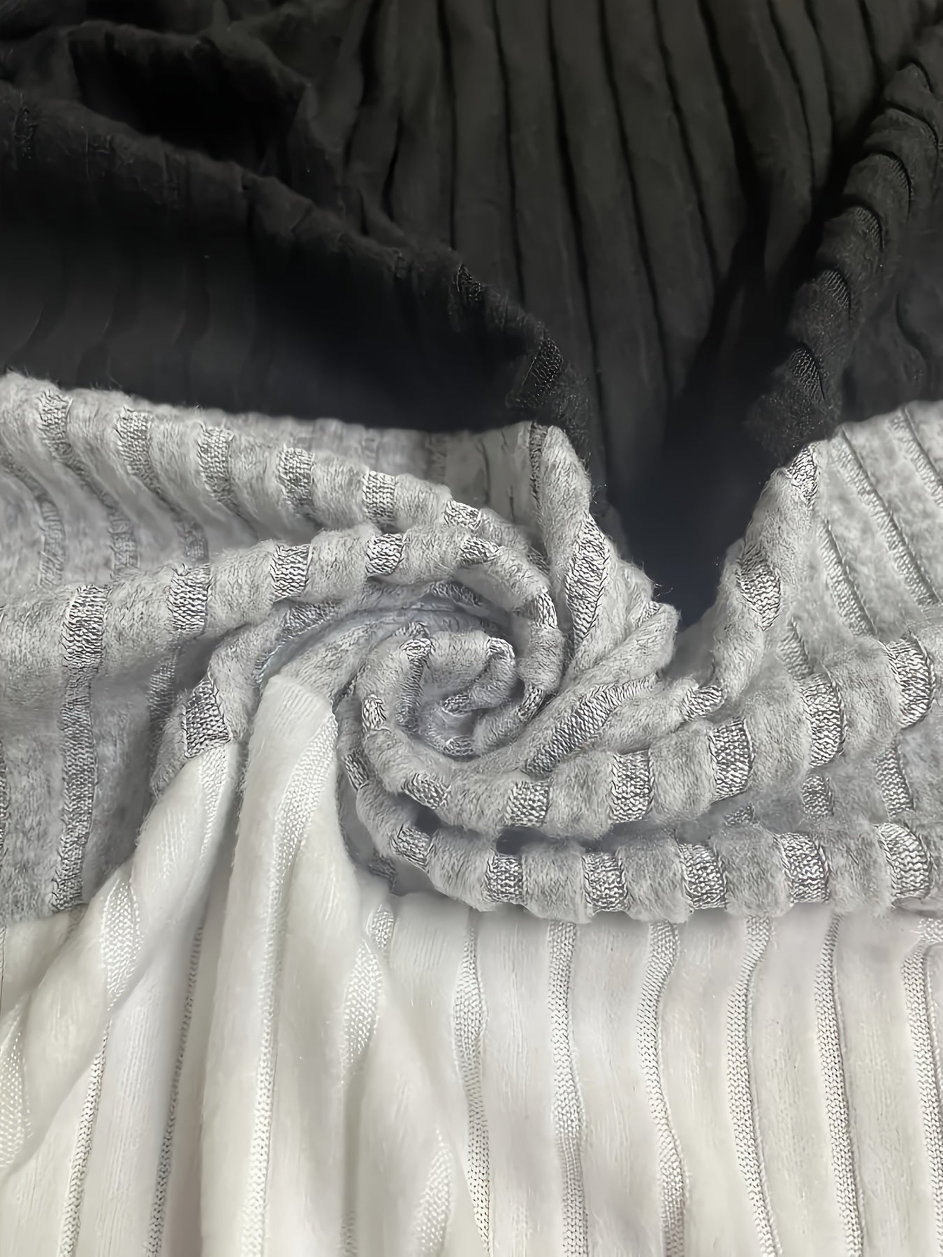 Plus Size Women's Cardigan Autumn Winter Knit Long Sleeve Plus-Size Fashion