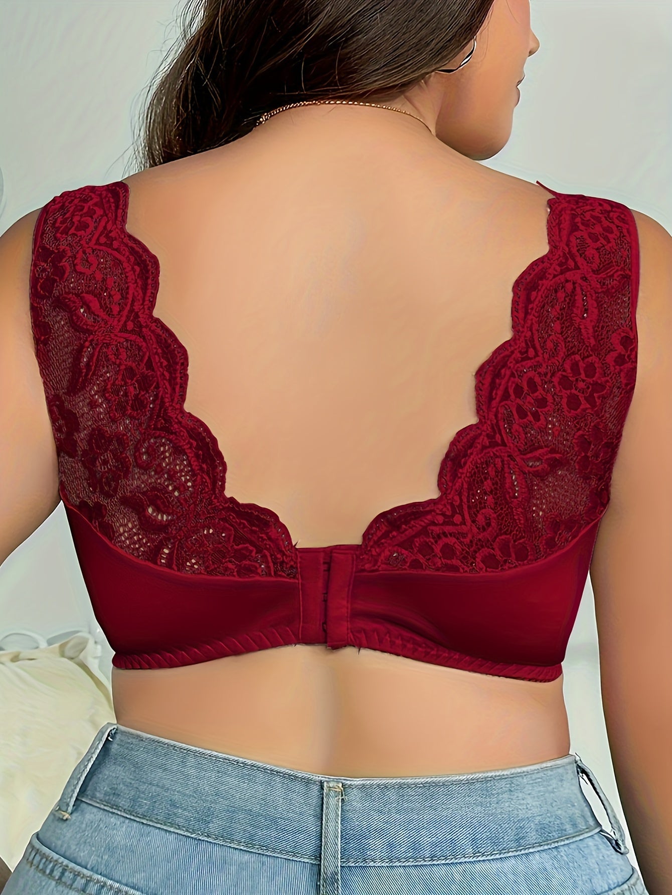 Plus Size Floral Lace Backless Bralette Semi-Sheer Solid Color Knit Fabric
