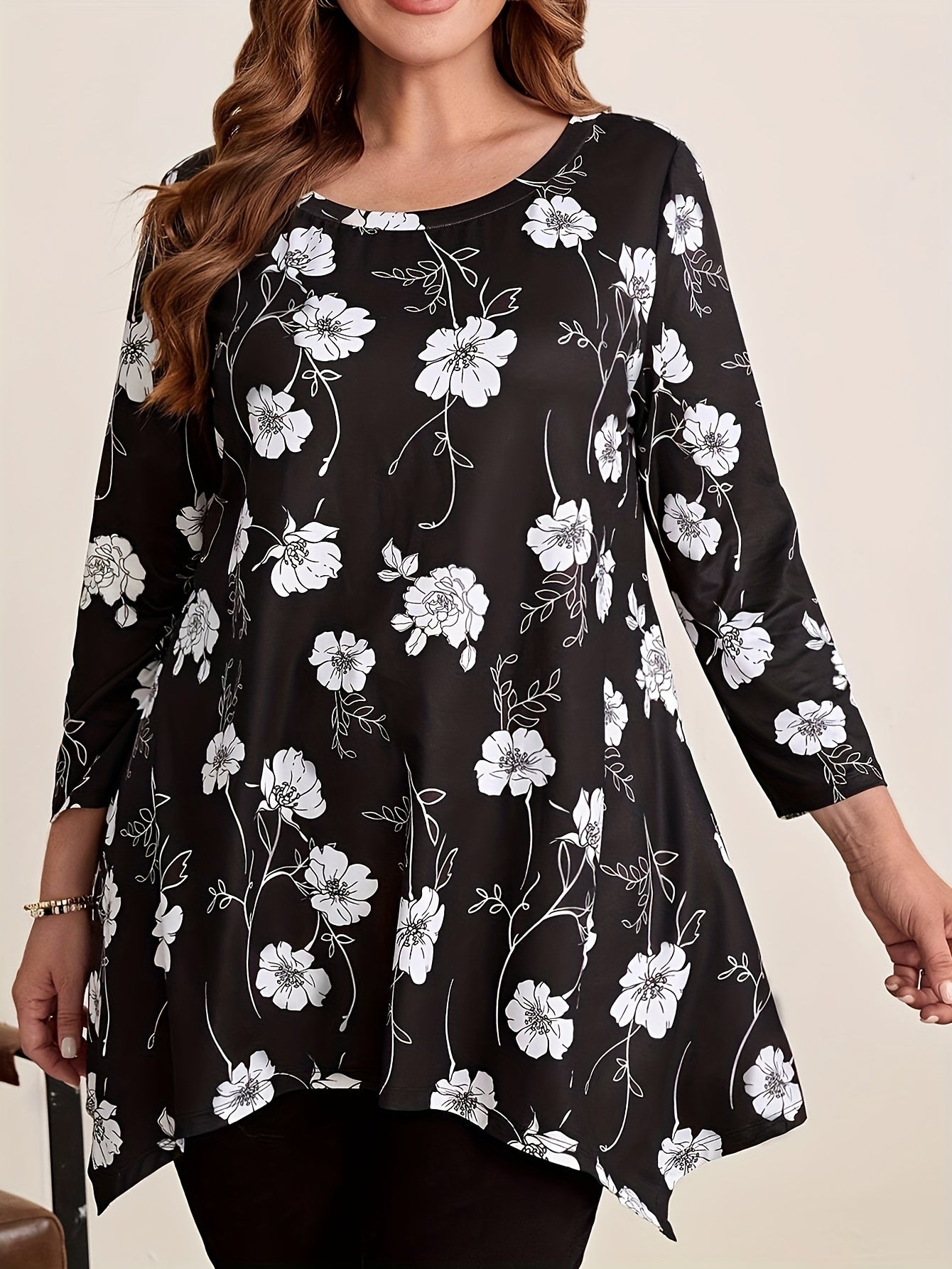 Plus Size Floral Print Blouse Black White Short Sleeve Women’s Fashion Top