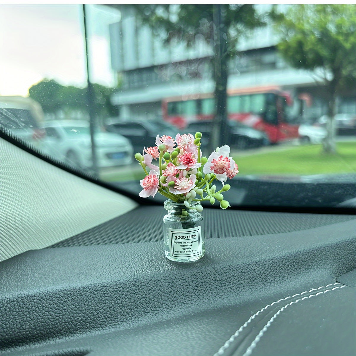 Mini White Flower Arrangement in Glass Vase Car Dashboard Decoration Plastic Ornament