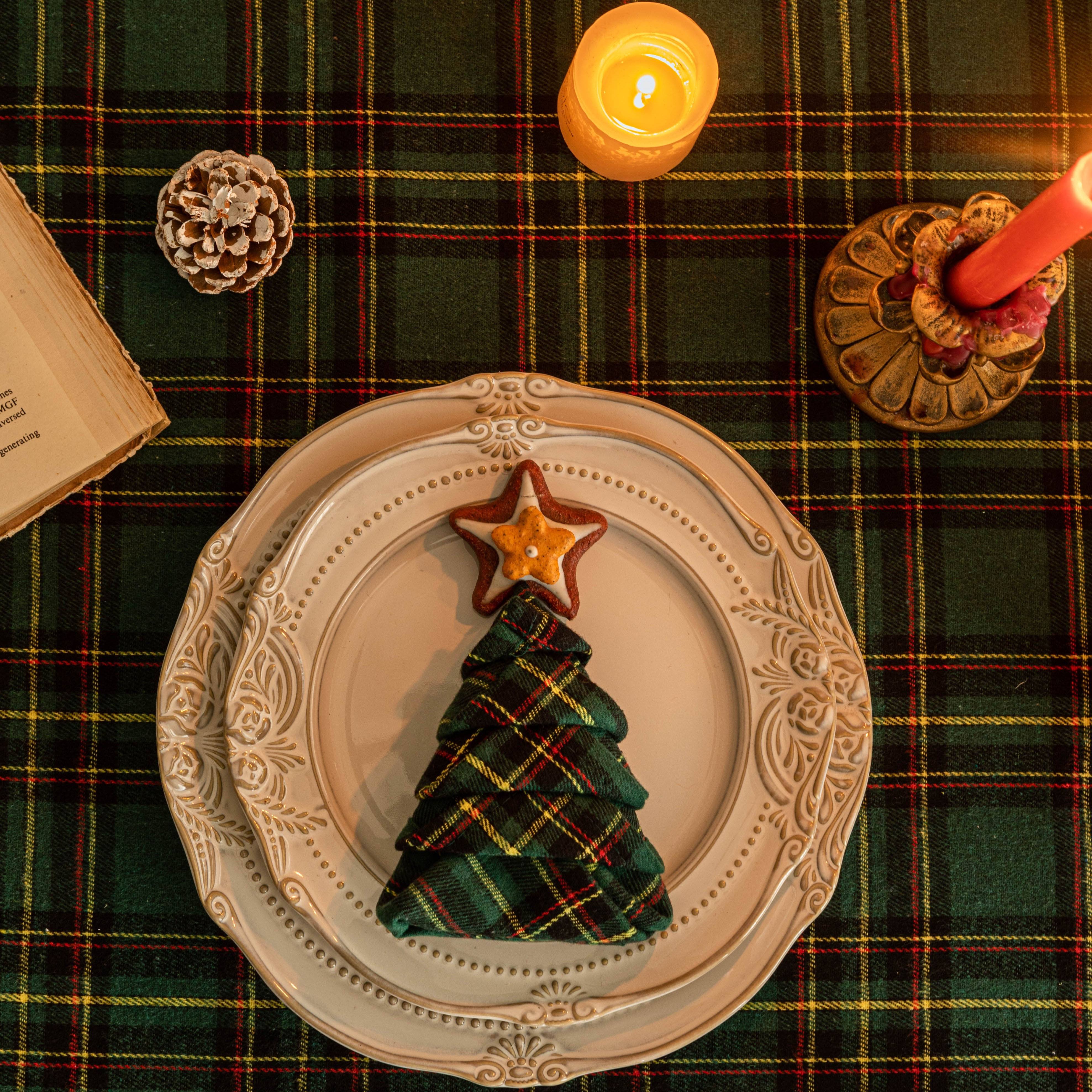 Square Tablecloth Red Green Plaid Christmas Dinner Party Decor Polyester