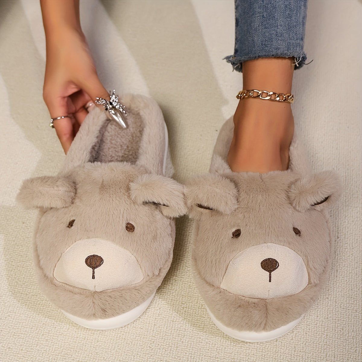 Women's Plush Bear Slippers All-Season Non-Slip Cozy Indoor Shoes