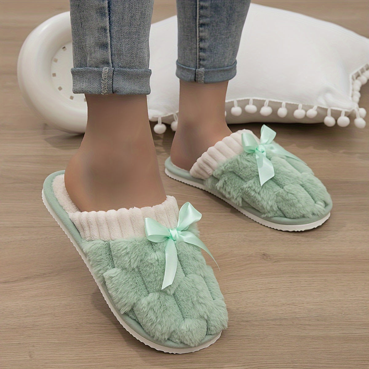 Women's Fuzzy Plush Indoor Slippers Warm Non-slip Cozy House Shoes