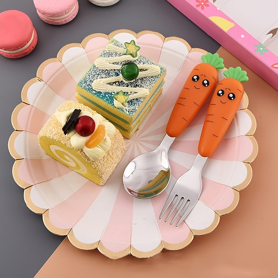 Set of 3 Travel Cutlery Pieces with Carrot Design Case Stainless Steel Spoon Fork BPA-Free Orange