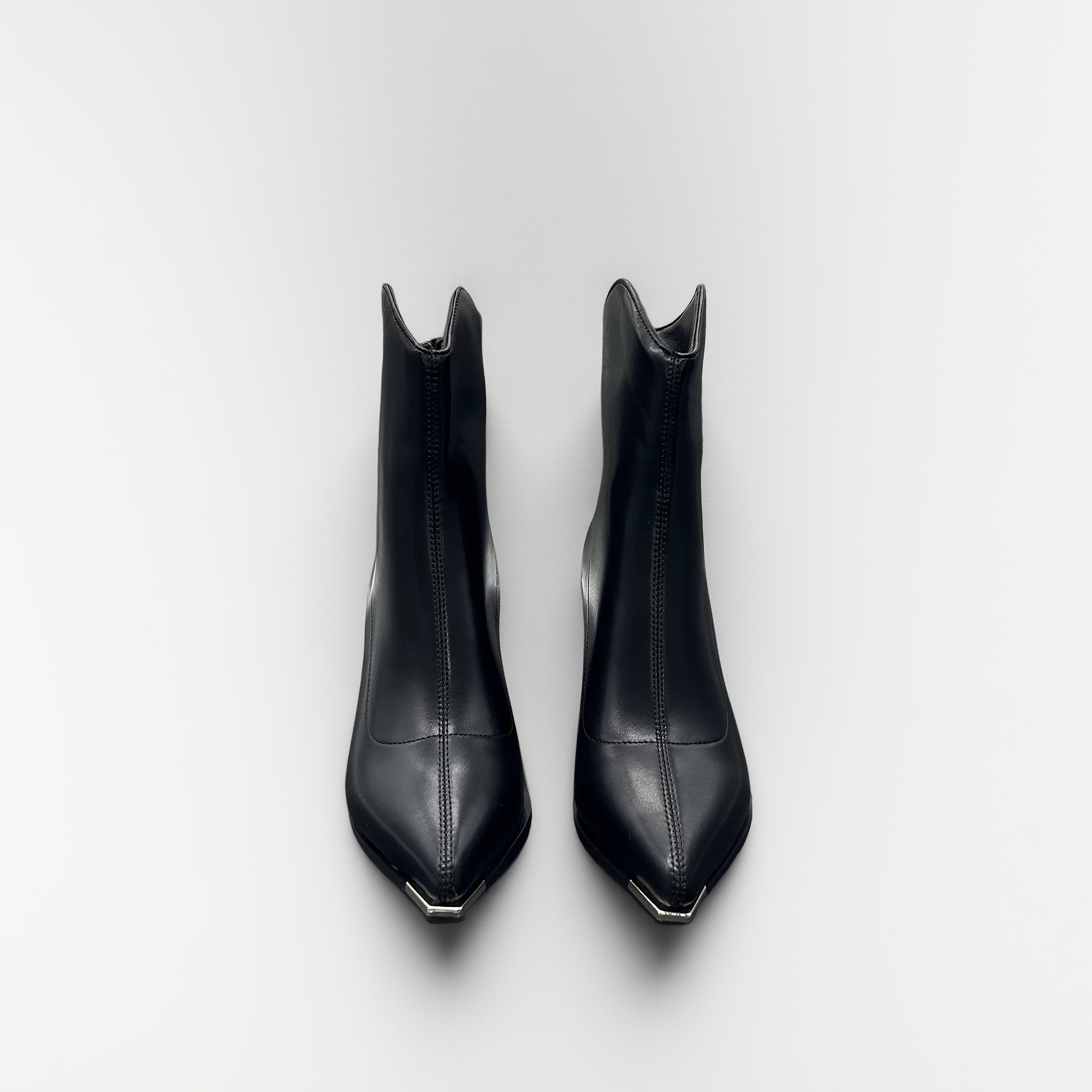 Women Black Synthetic Ankle Boots With Block Heel and Zipper