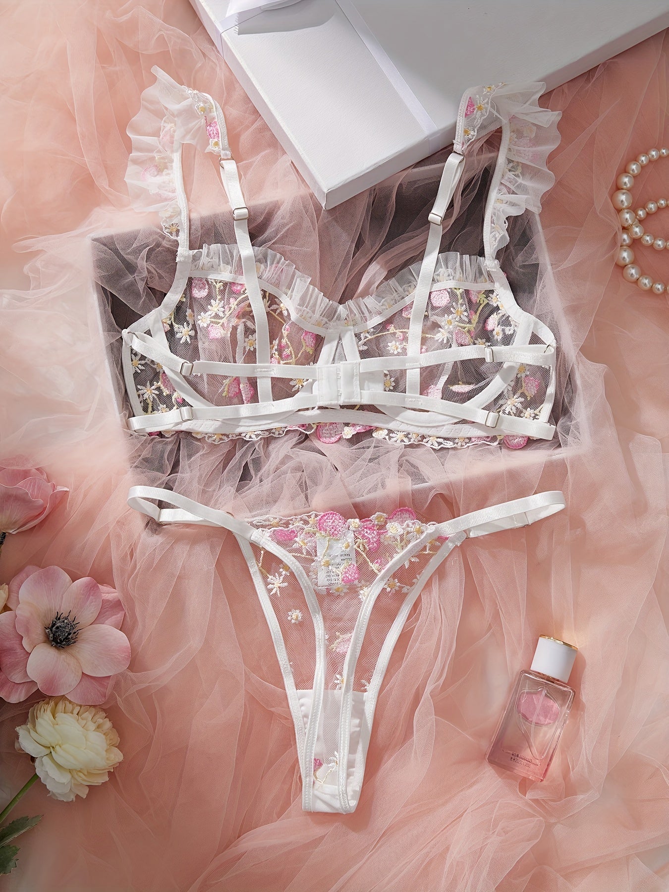 Women's Flower Design Lingerie Set with Bra and Thong for Sexy Underwear