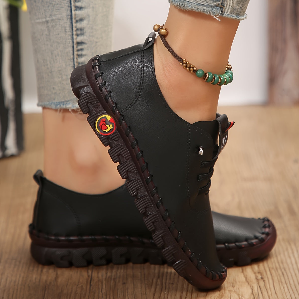 Women's Solid Color Lace-Up Low-Top Casual Non-Slip Shoes