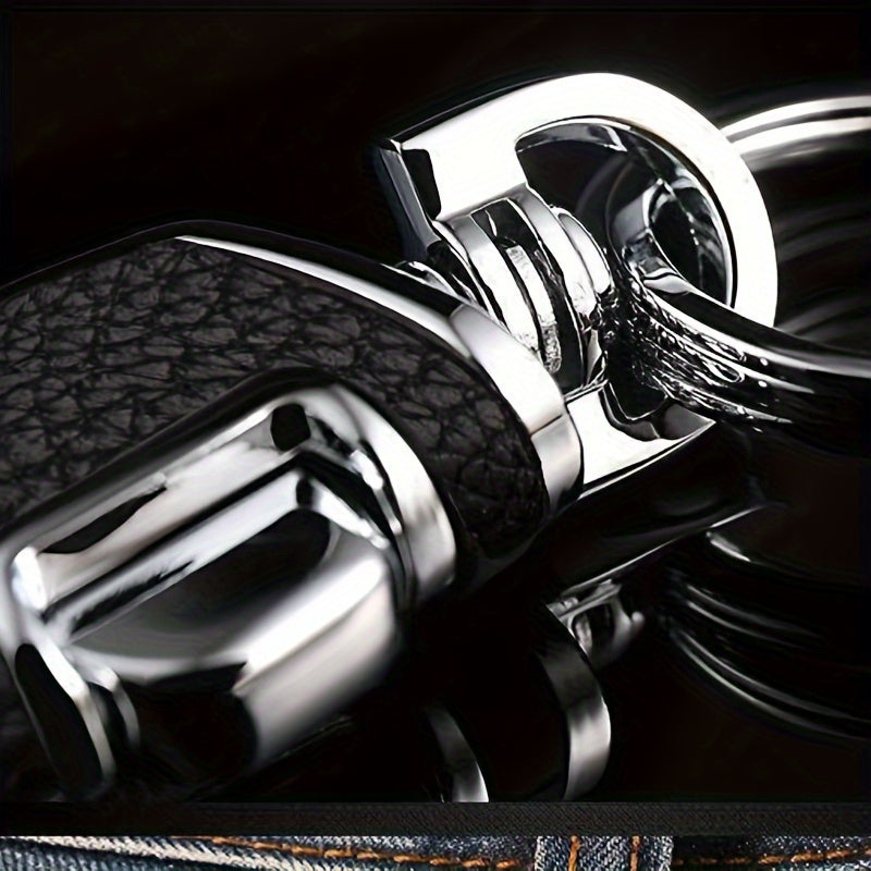 Men Metal Car Keychain with One-Touch Opening and Leather Key Ring