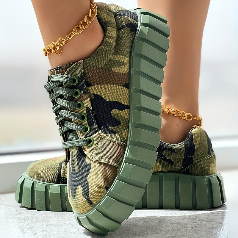 Plus-Size Camouflage Women's Sneakers Casual Thick Sole Lace-Up All Seasons