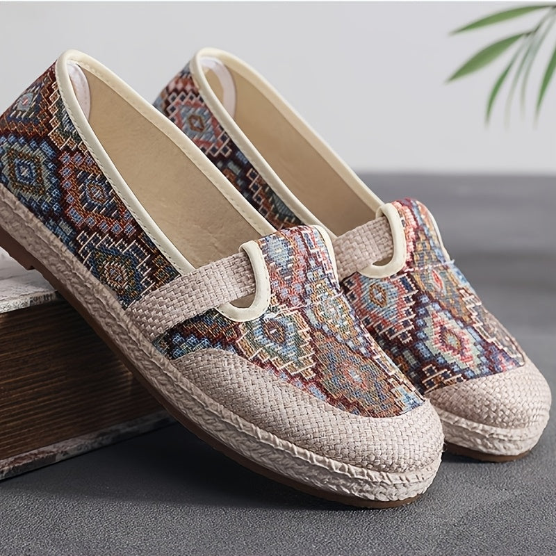 Ayollar uchun slip-on tekis poyabzal nafas oladigan mato rezina taglik Barcha mavsumlar uchun