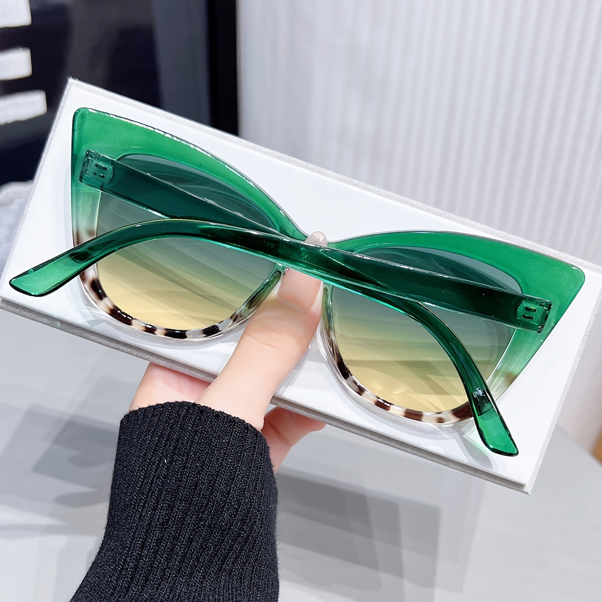 Унисекс солнцезащитные очки в стиле Cat Eye в ярких цветных блоках Jelly для пляжа и вечеринки