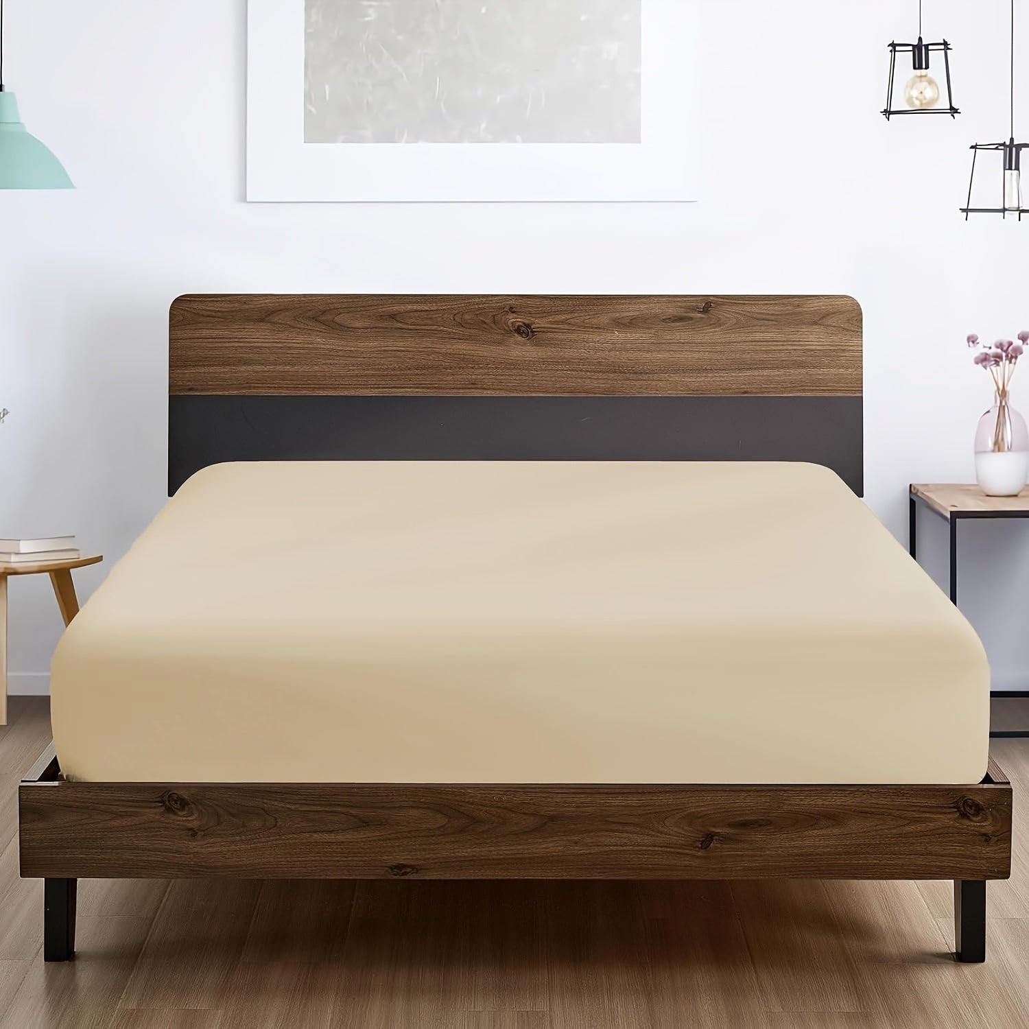 Deep Pocket Fitted Sheet Microfiber Hypoallergenic Breathable Wrinkle-Resistant Solid Color