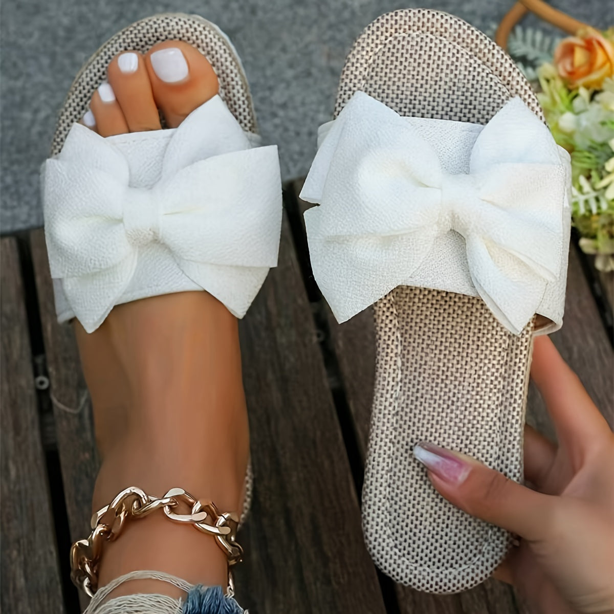 Women's Flat Sandals Open Toe Breathable Fabric Cushioned Insole