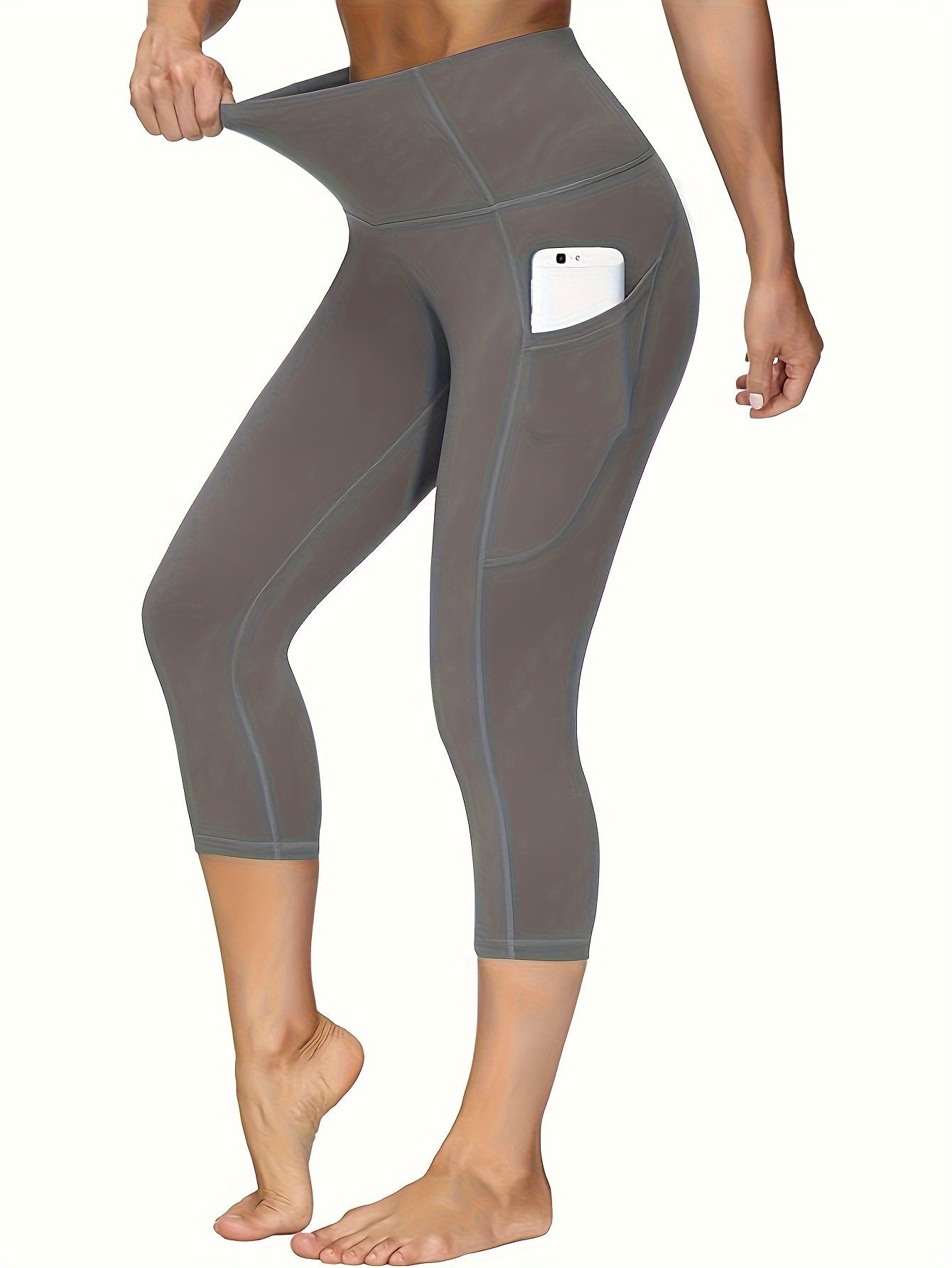 Plus Size Women's High-Waisted Capri Yoga Pants with Pockets