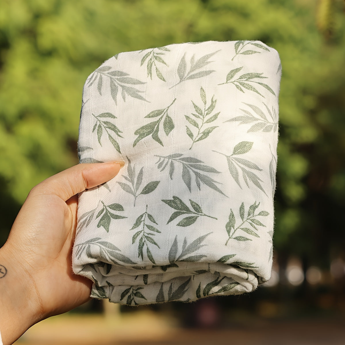 100% Cotton Muslin Swaddle Blanket for Newborns Woven Baby Towel Mixed Color