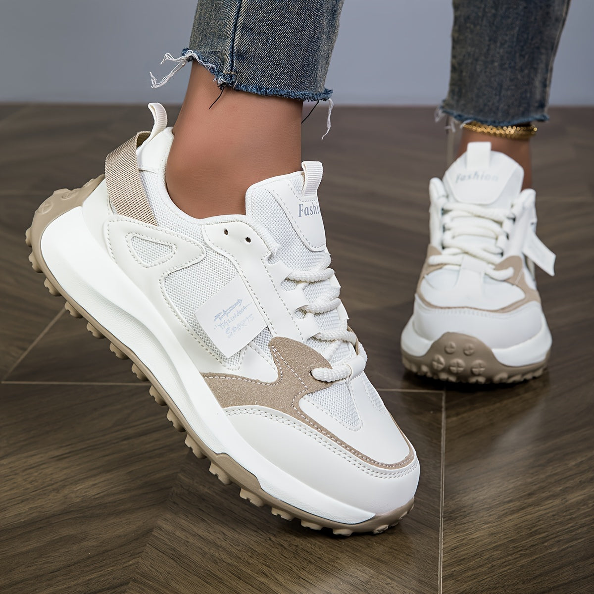 Women's Casual Low Top Lace Up Running Shoes Solid Color Fabric Sole All-Season