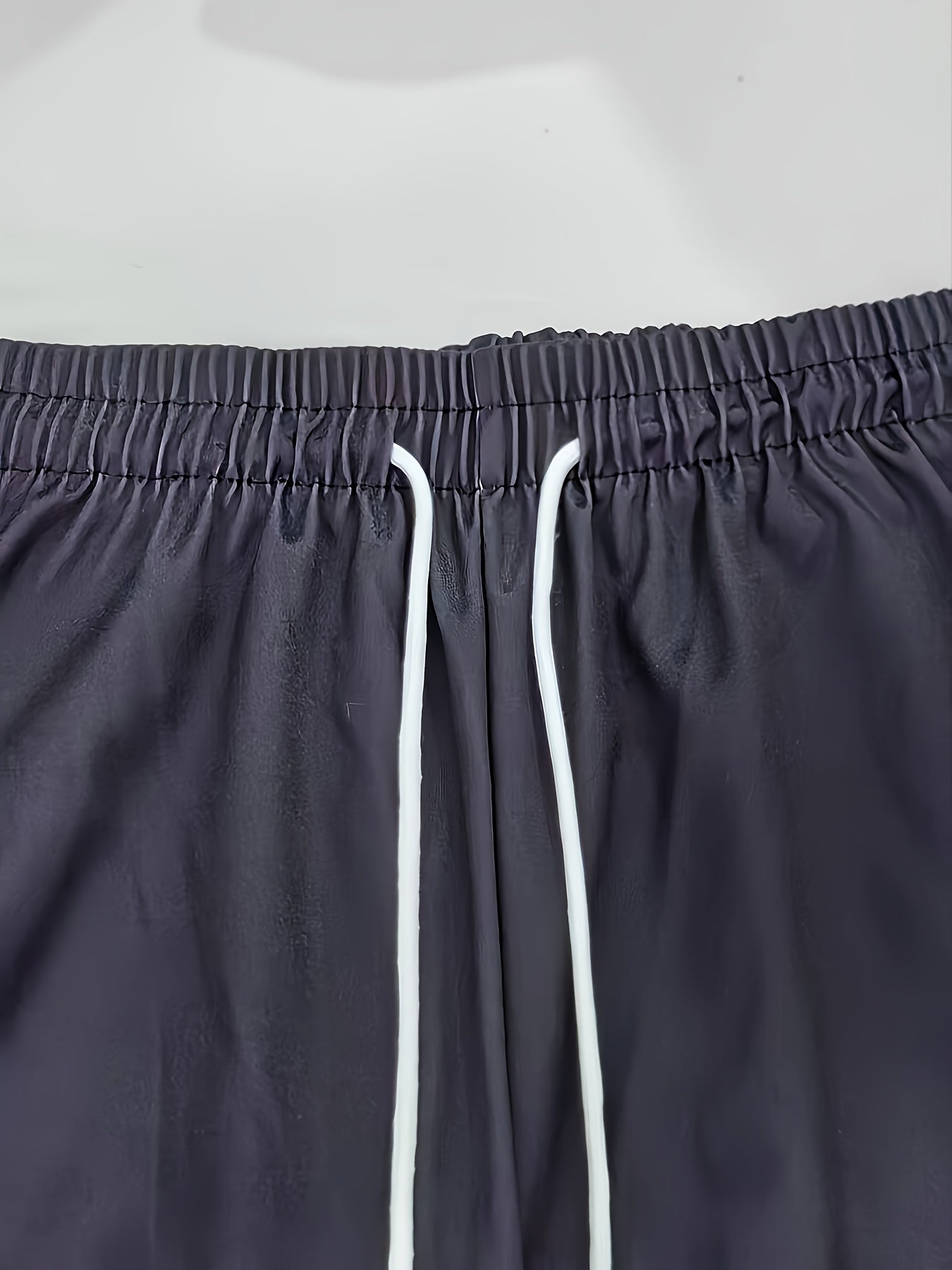 Men's Sports Sweatsuit Set with Striped Pattern Crew Neck Short Sleeve T-Shirt and Pants in Knit Polyester