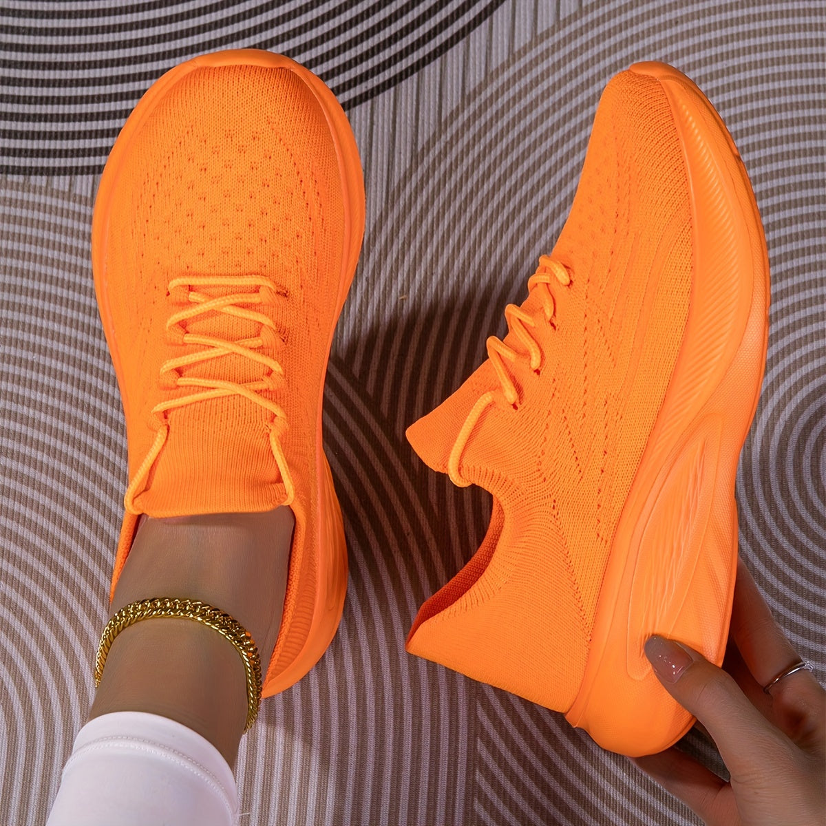 Ayollar uchun nafas oladigan, yengil, bog‘lamli sport poyafzali, pastki yuqori, kundalik va barcha mavsumlar uchun