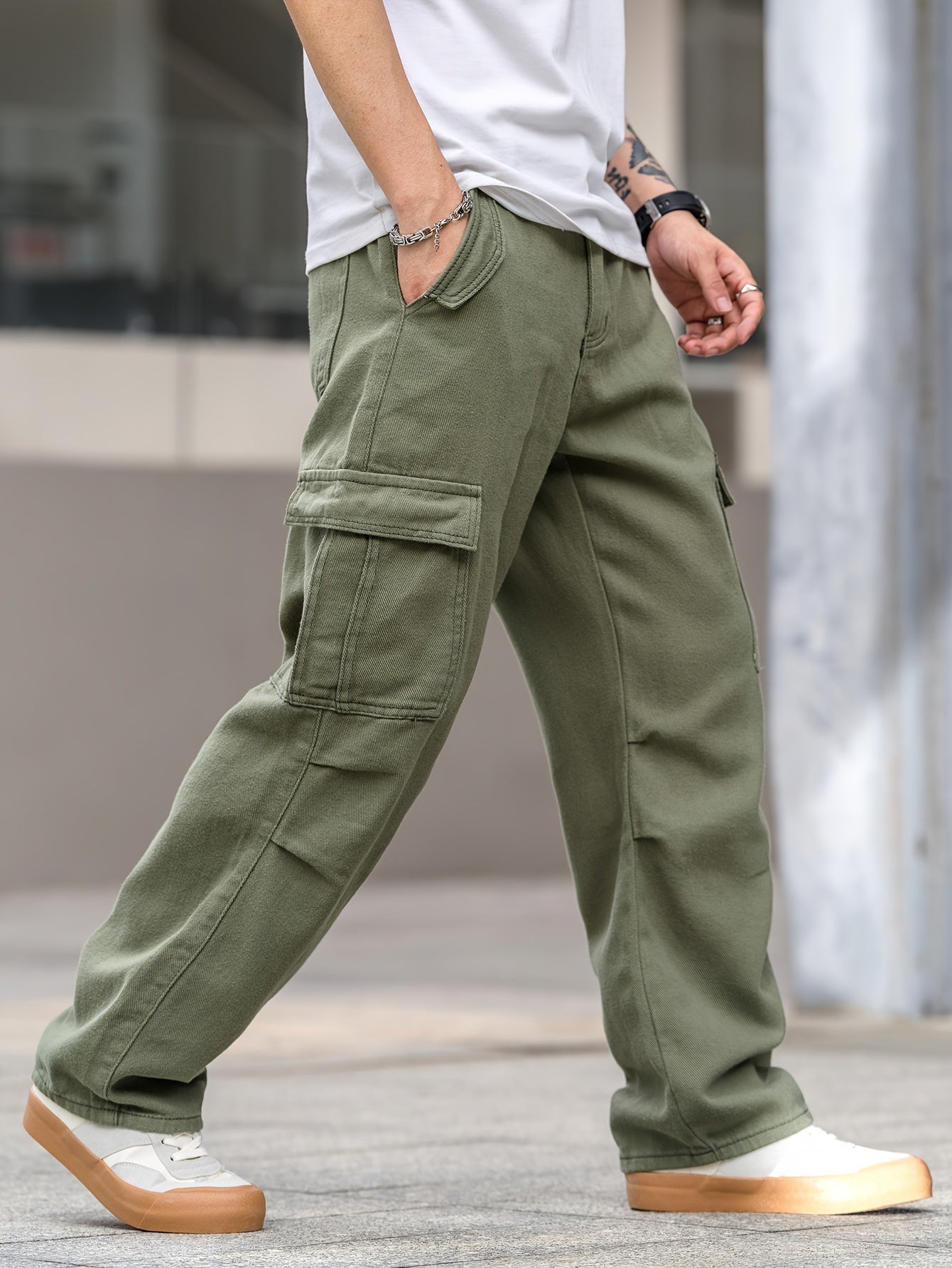 Men's Loose Fit Cotton Cargo Denim Pants with Multi-Pocket Design for All Seasons