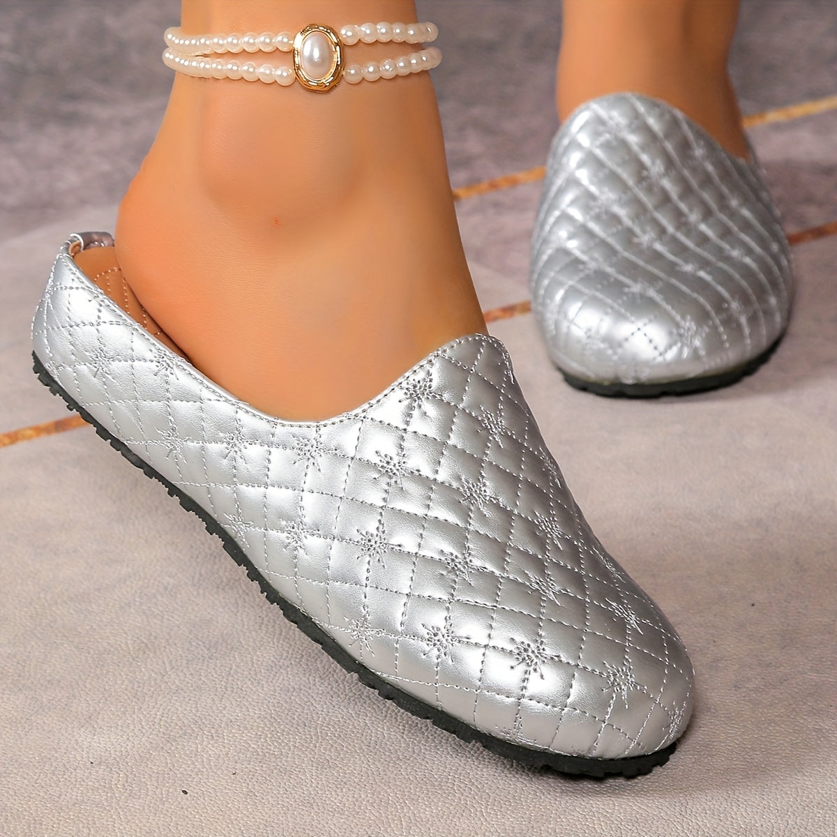 Women's Quilted Mules Slip-On Casual Closed Toe Faux Cover Rubber Sole