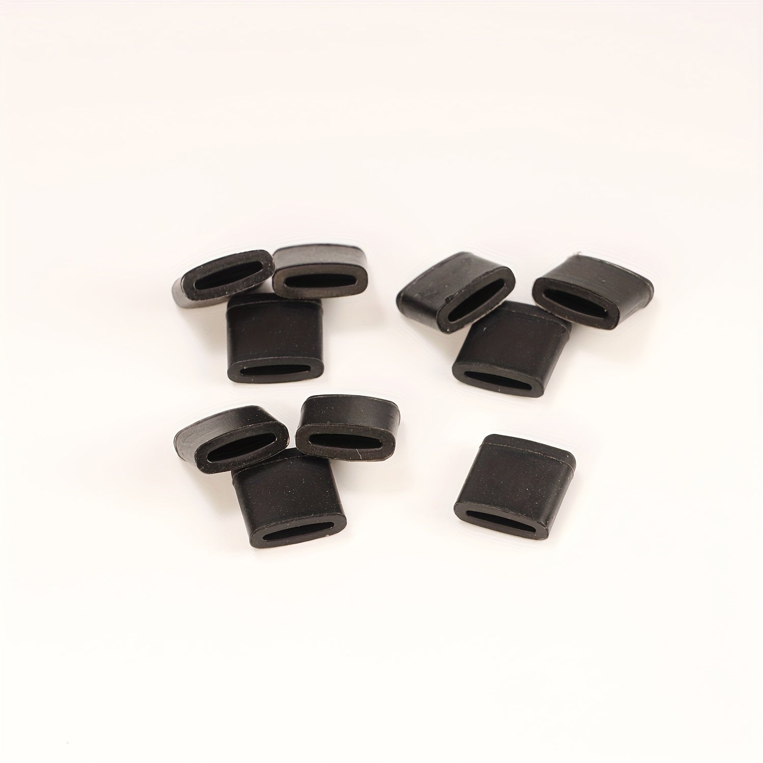 Turli havo fritöz modellari uchun 1 dan 10 dona gacha to'plamlarda mavjud silikon burchak qoplamali pishirish panasi mat.