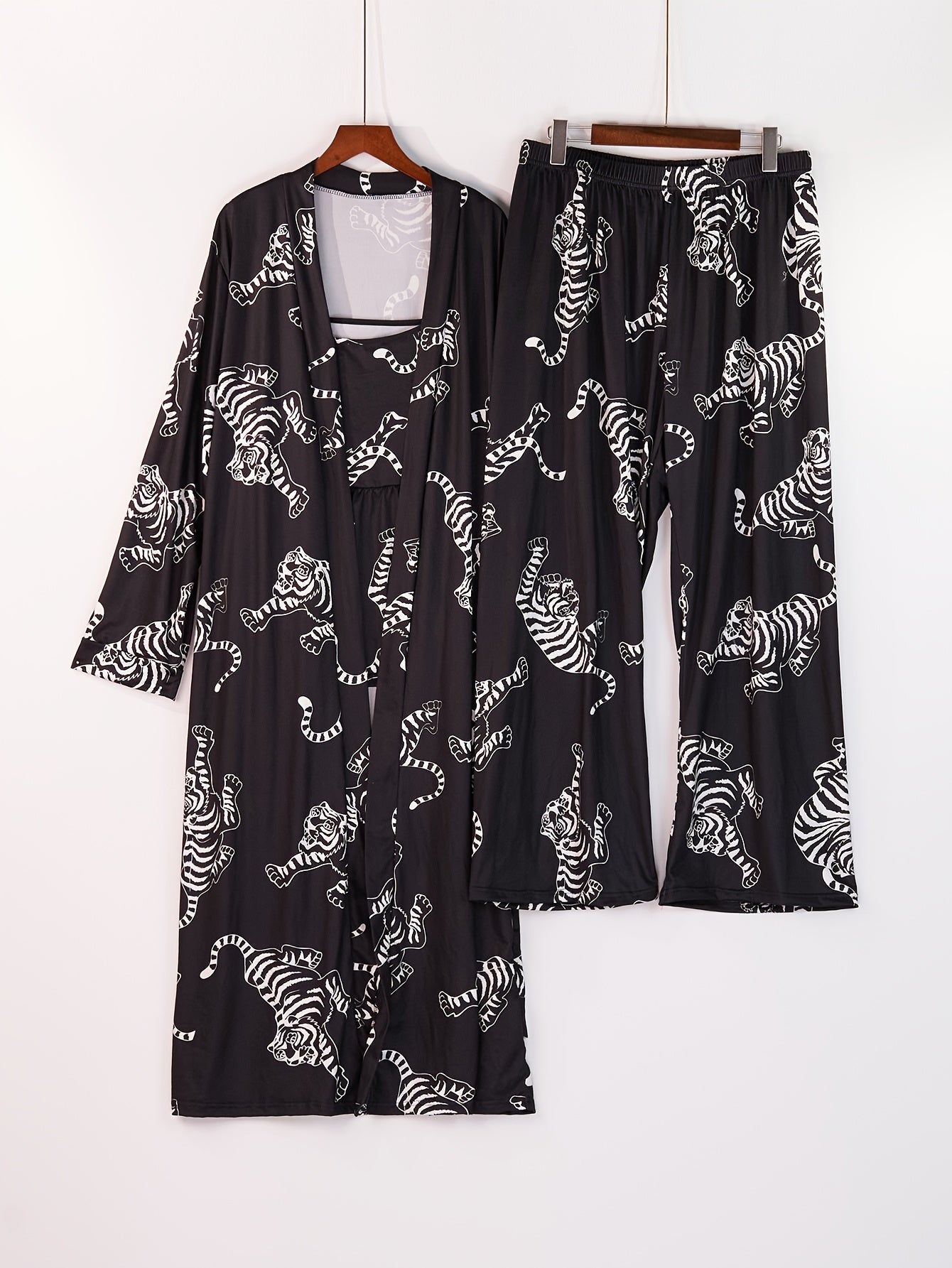 Women's Plus Size Lounge Set Tiger Print Cami Top Pants Robe Pajama Fall Winter